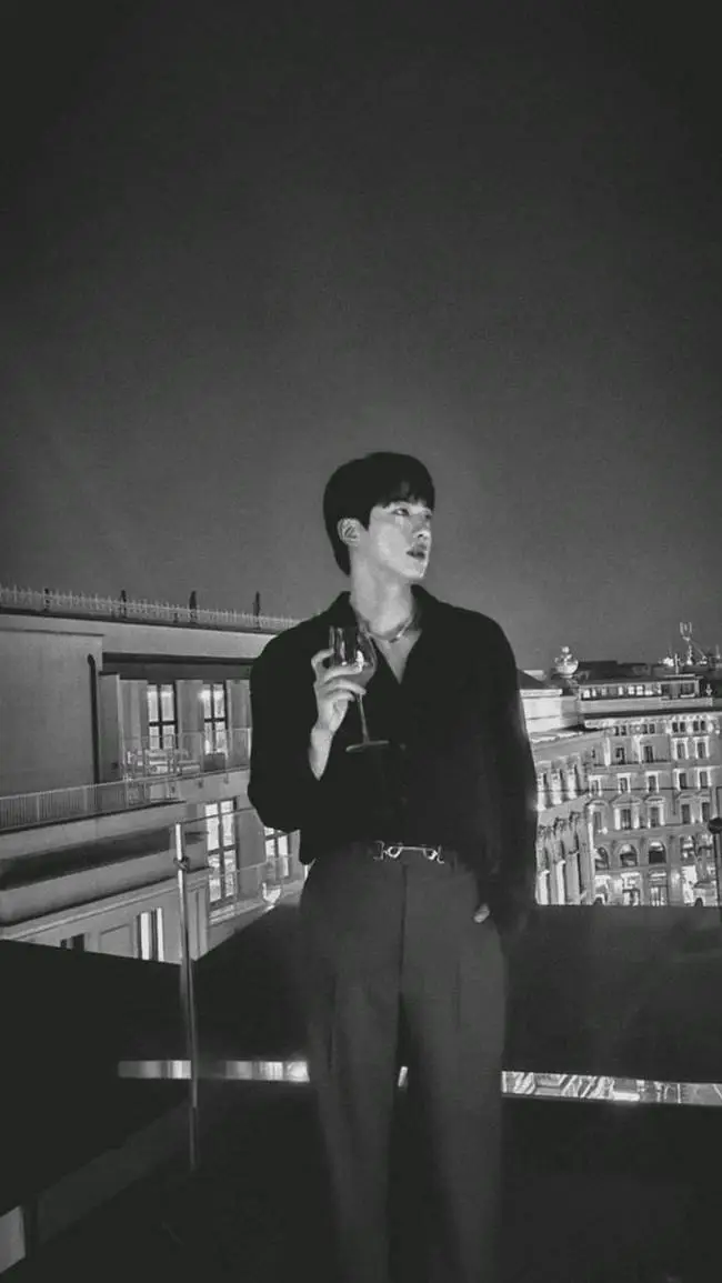 ai character: Mafia Jin background