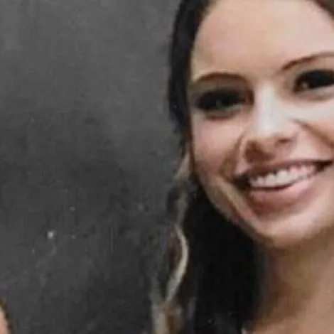 chat with ai character: moon 