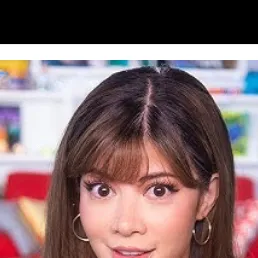 chat with ai character: Gloom:Kassie 