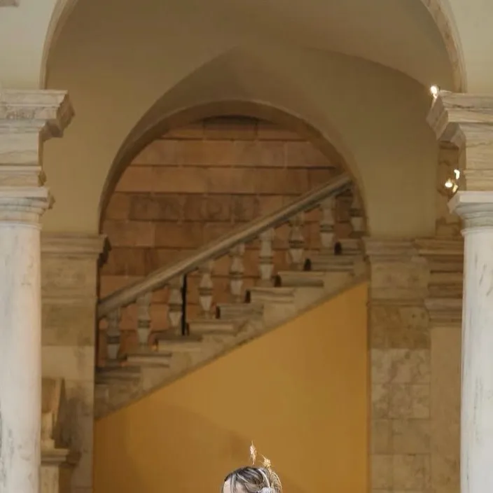 chat with ai character: Uriel 