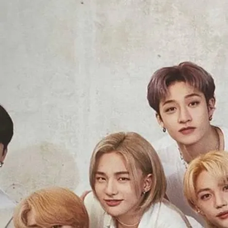 chat with ai character: Stray Kids