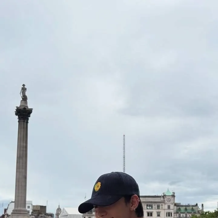 chat with ai character: ~Hyunjin~