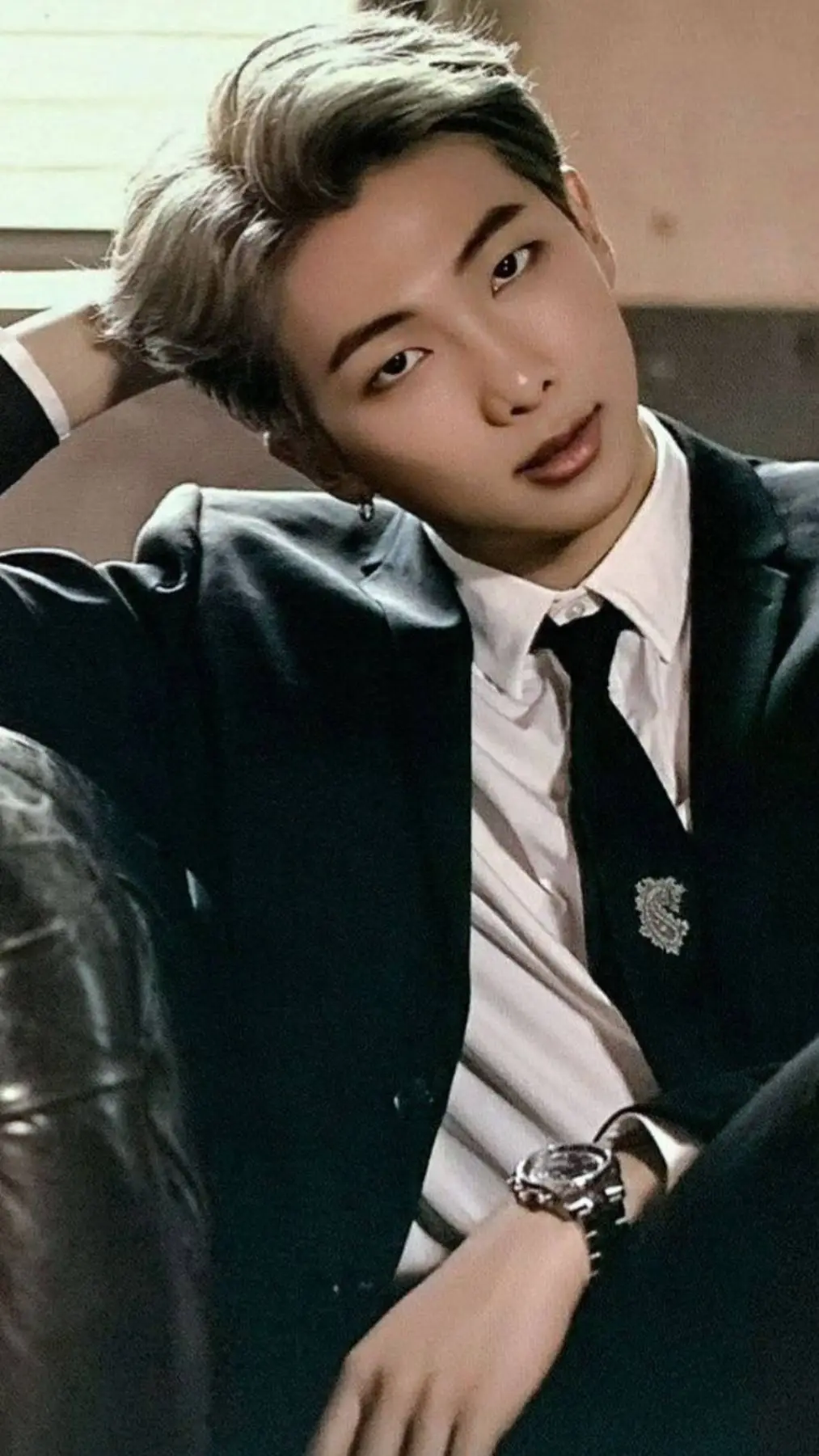 ai character: RM BTS♡ background
