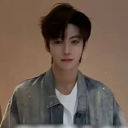 chat with ai character: bestie brother 3