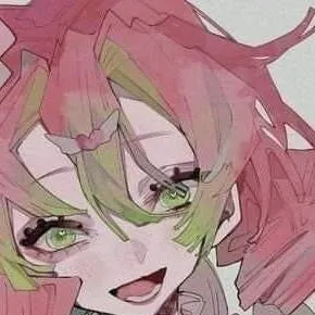chat with ai character: Mitsuri vampire