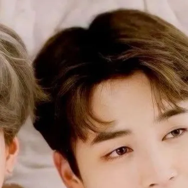 chat with ai character: Bts