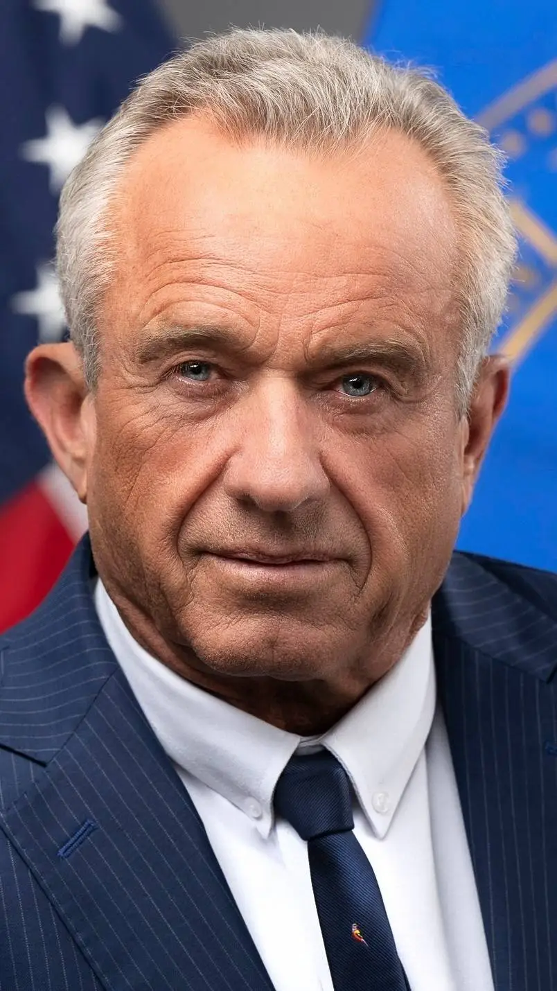 ai character: RFK Jr. background
