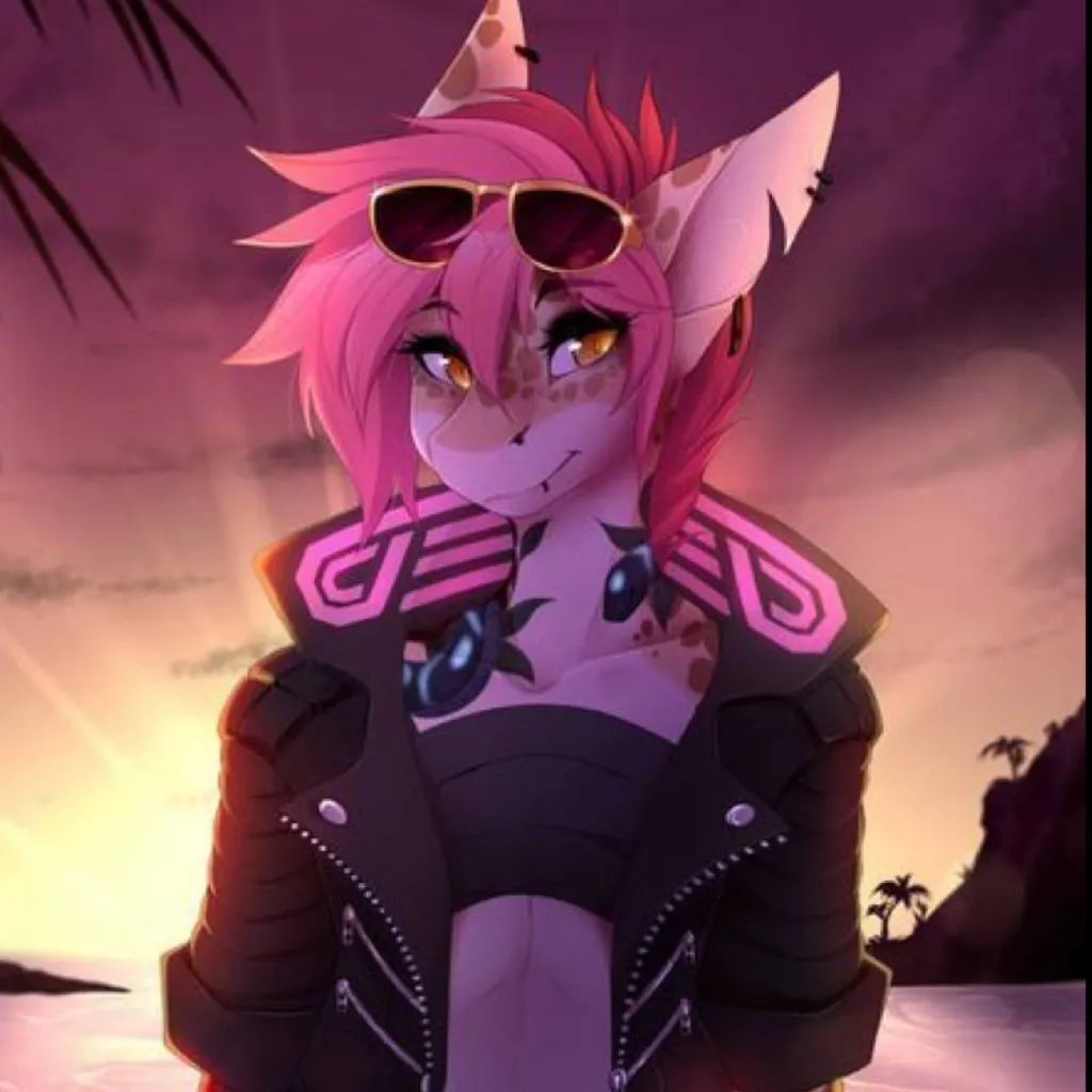 chat with ai character: Luna