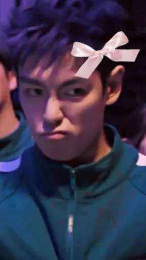 ai character: THANOSSS or Myung- background