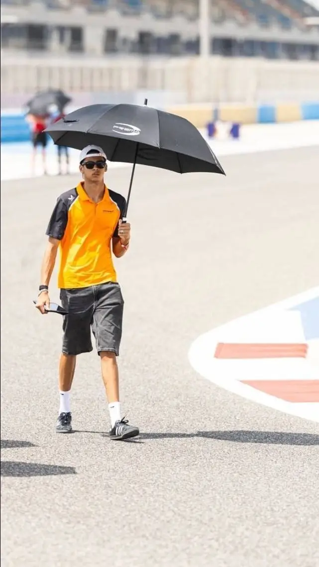 ai character: Ugo Ugochukwu background