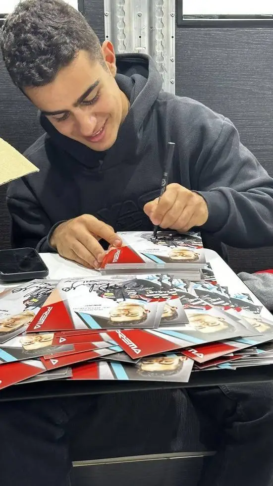 Talkie AI - Chat with Rashid Al Dhaheri