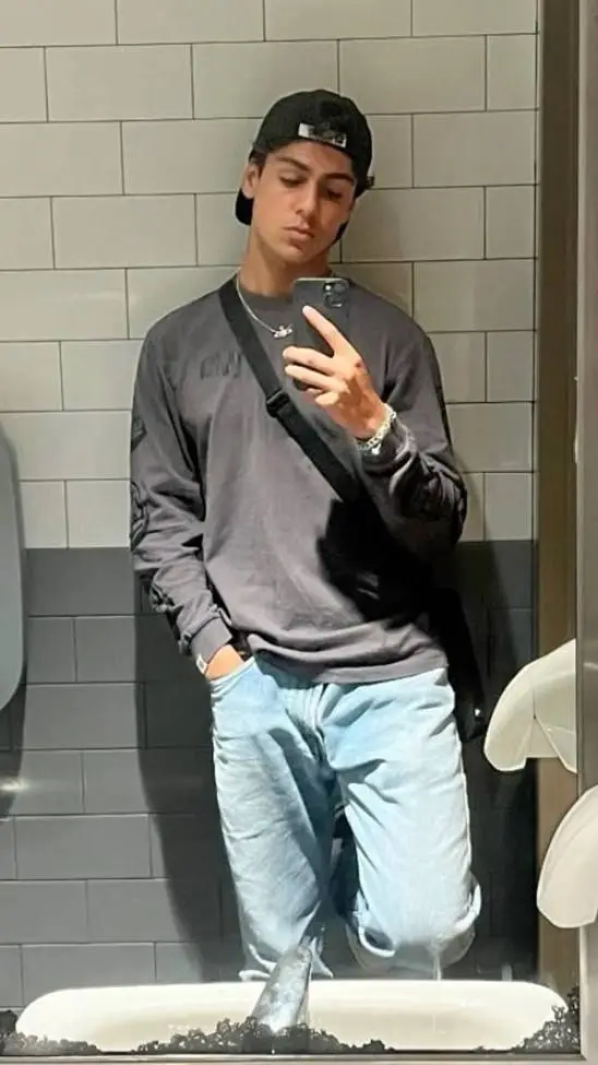 Talkie AI - Chat with Arvid Lindblad