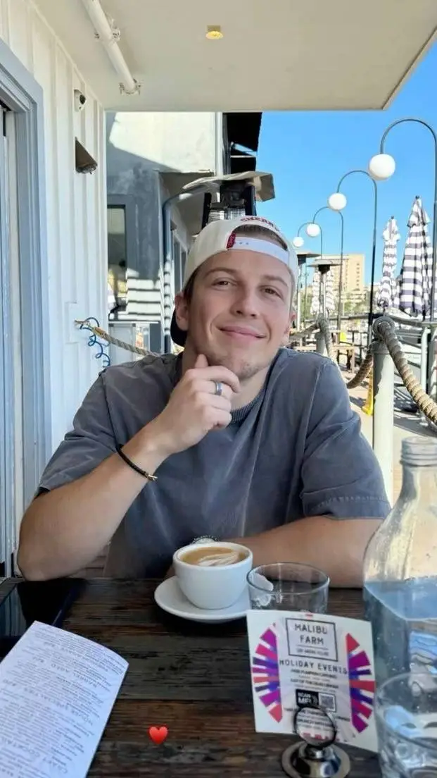 ai character: Liam Lawson background