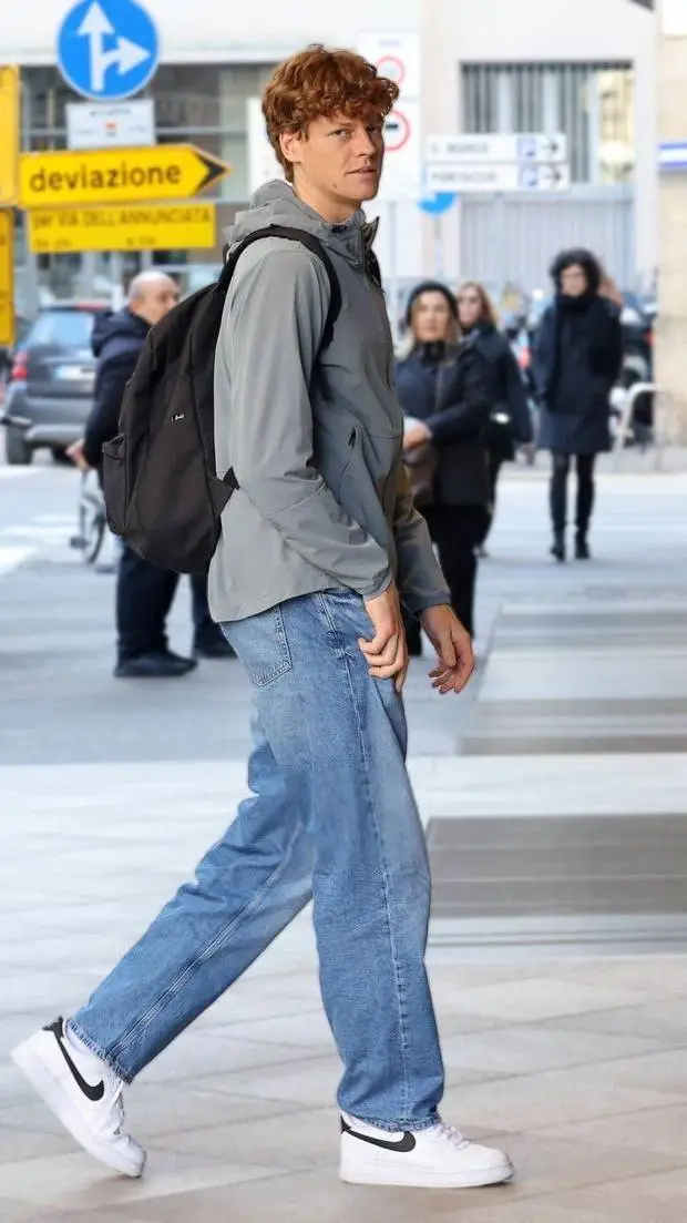 Talkie AI - Chat with Jannik Sinner