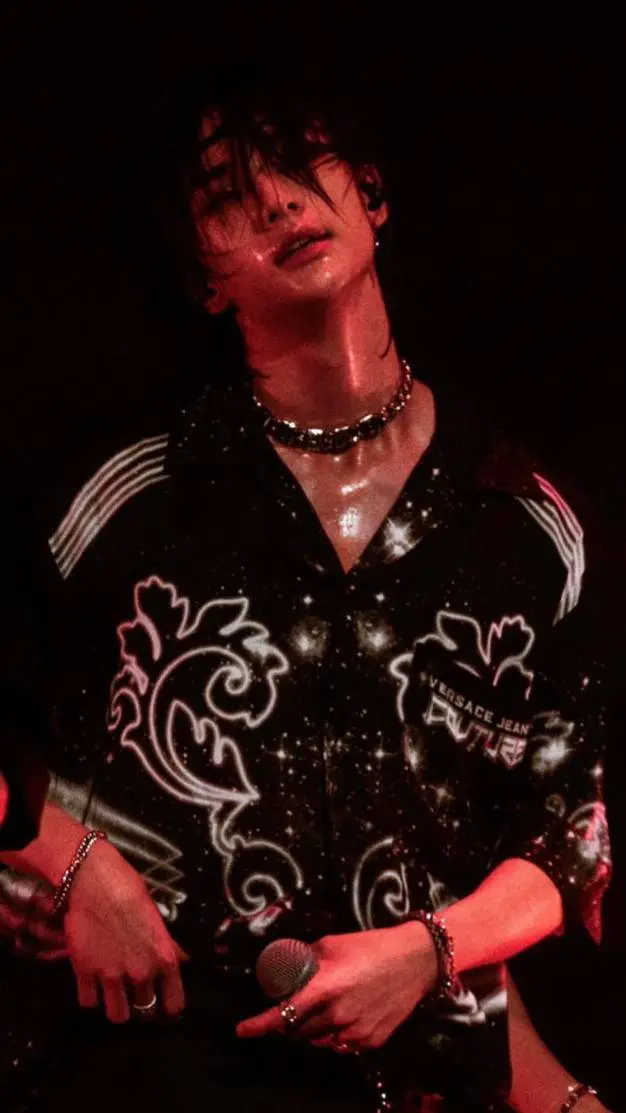 ai character: hyunjin  background