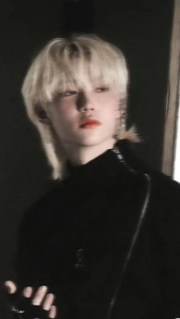 ai character: FELIX background