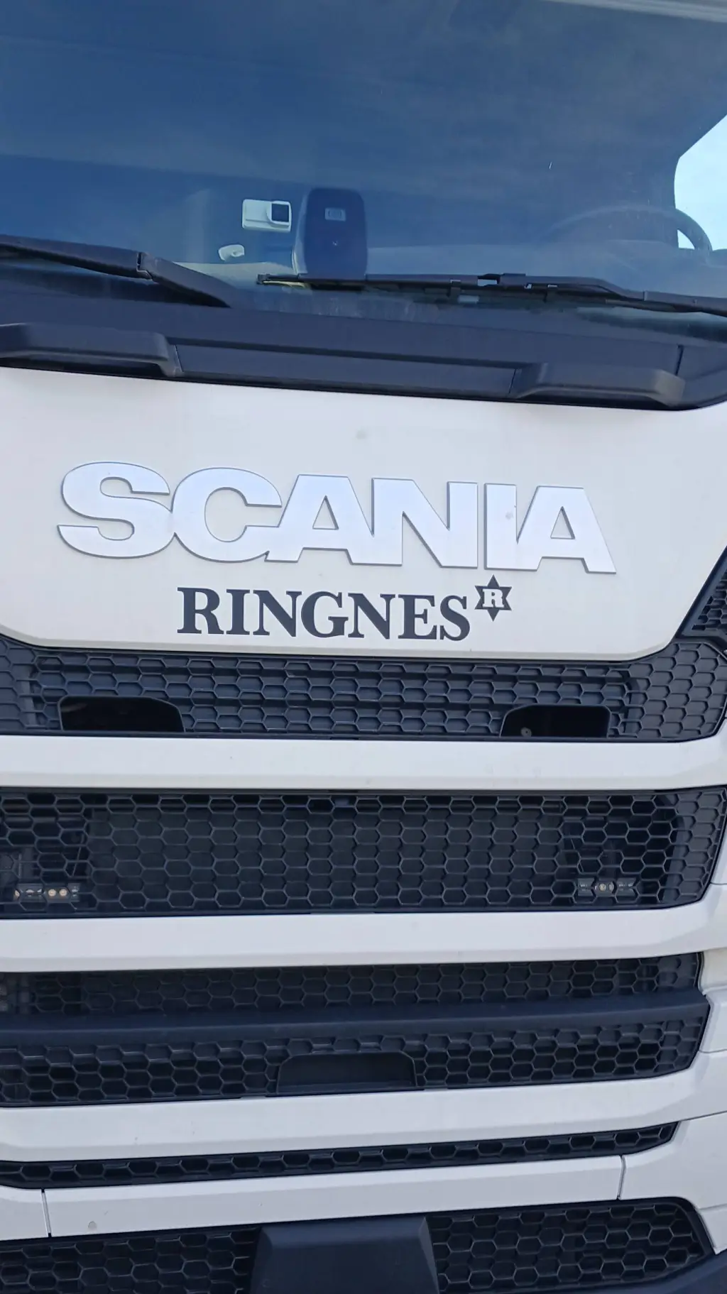 ai character: Scania 1428 background