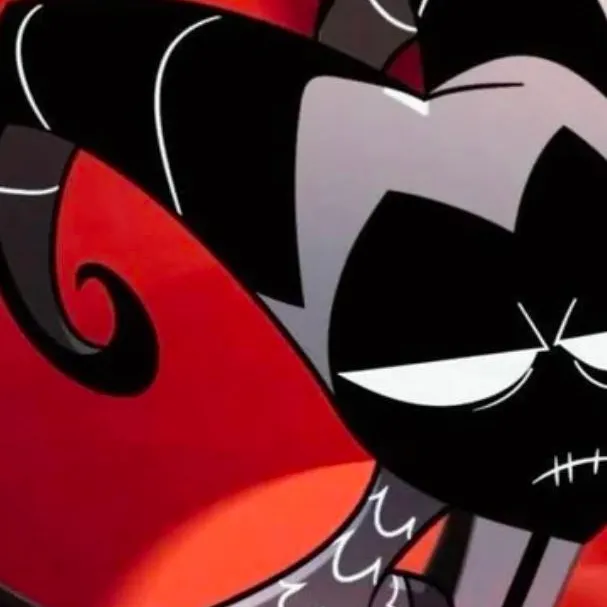 chat with ai character: Luna