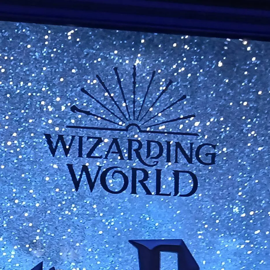 chat with ai character: hogwats 