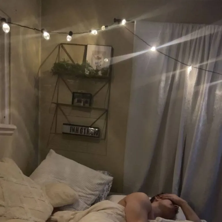 chat with ai character: 𝑩𝒓𝒊𝒂𝒏⋆˚࿔𝜗𝜚˚⋆