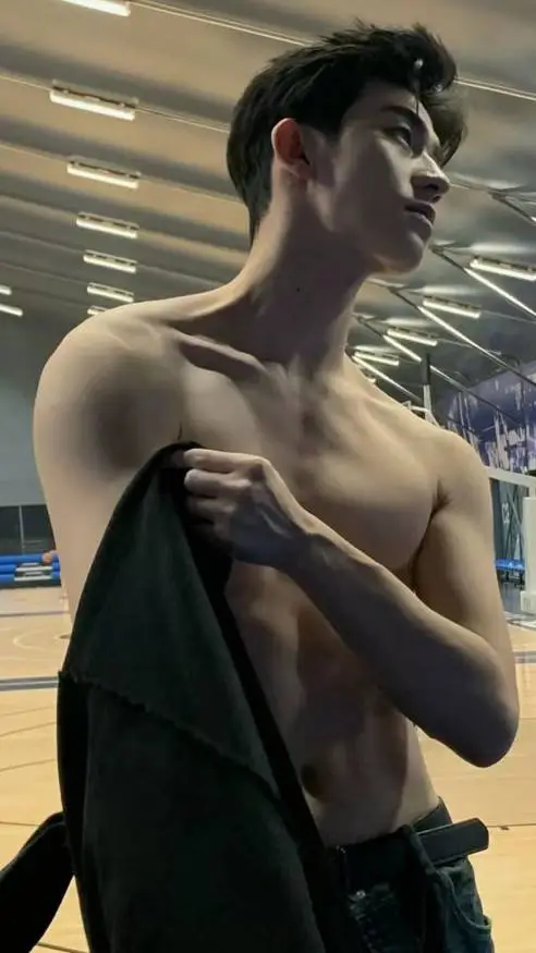 ai character: Dylan background