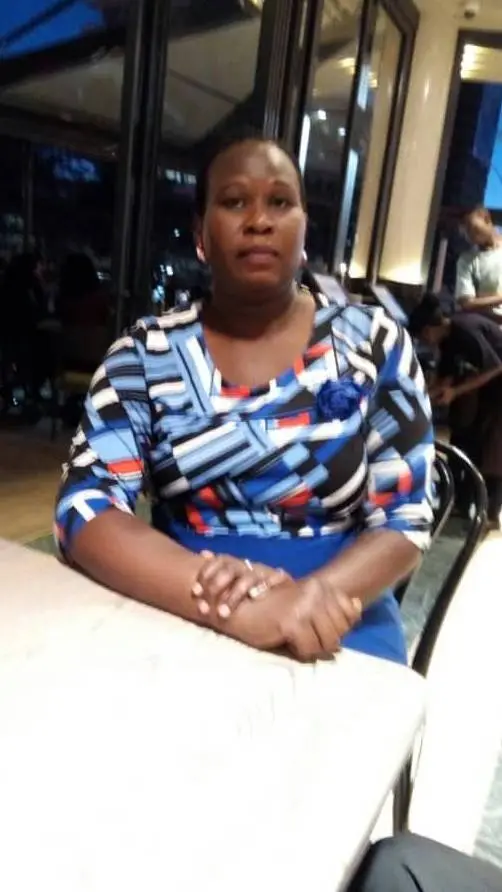 ai character: Africa mom background