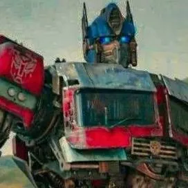 chat with ai character: Optimus Prime