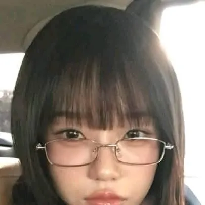 chat with ai character: Jo yuri