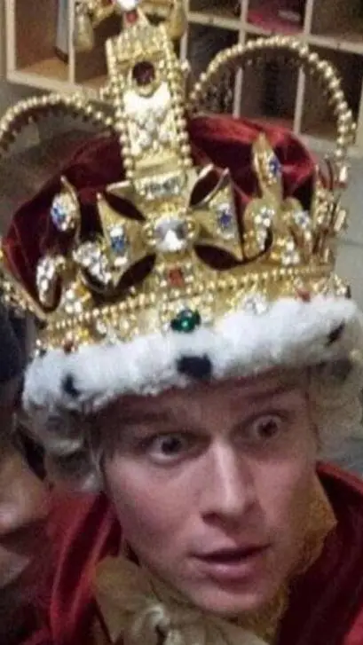 ai character: King George ||| background