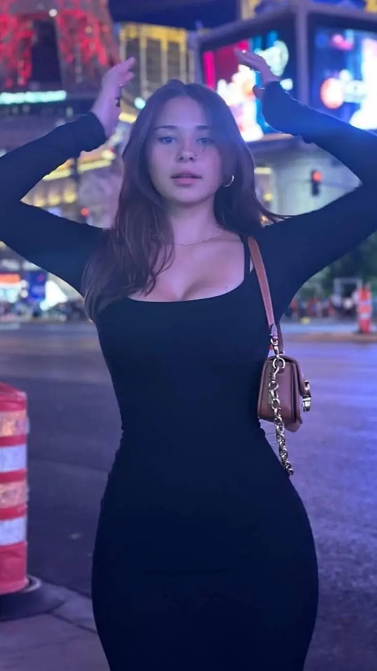 talkie's background image