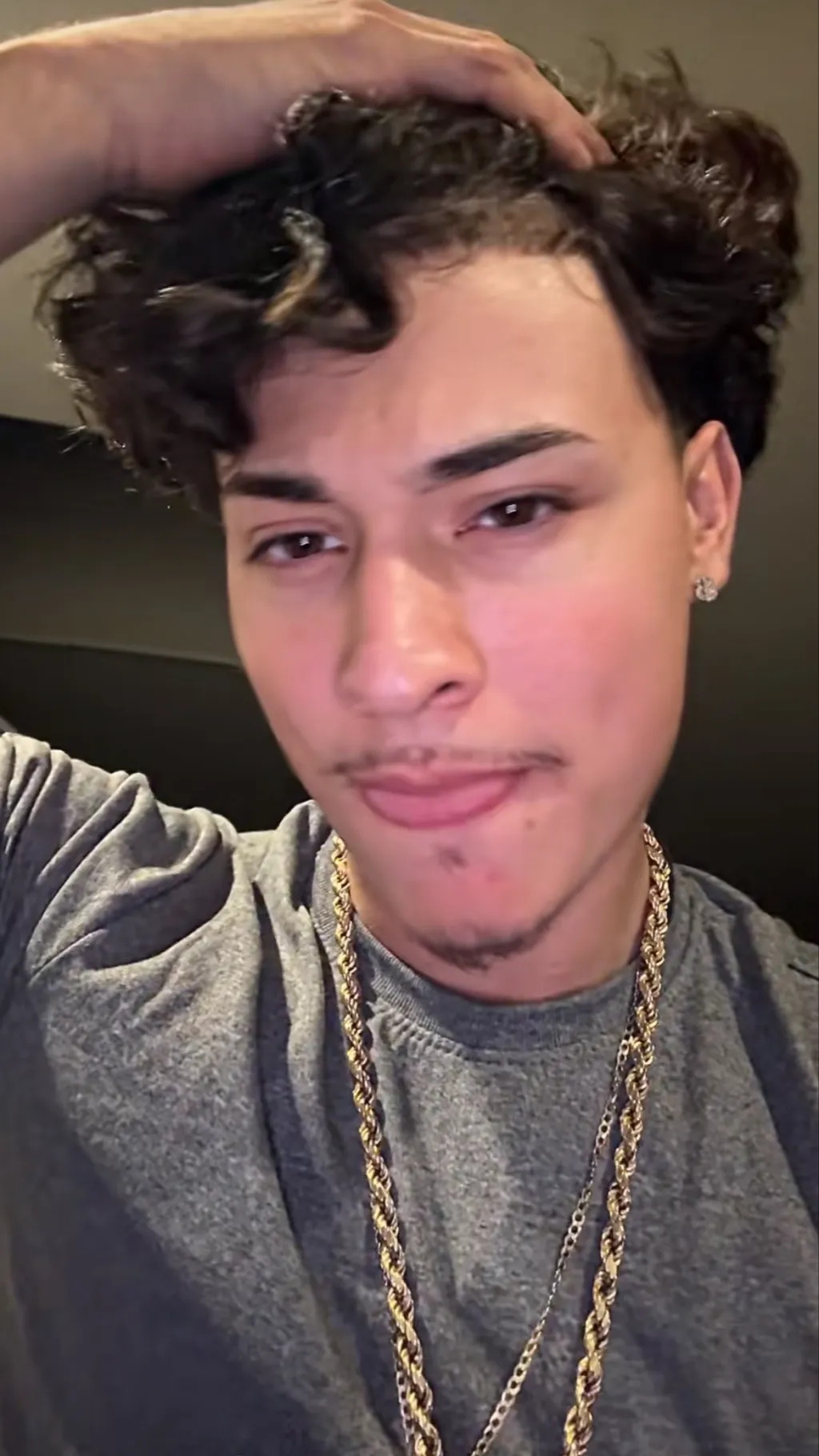 ai character: Alex Chino  background