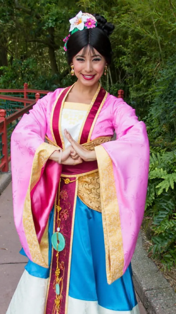 ai character: Mulan  background