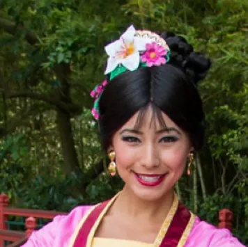 chat with ai character: Mulan 