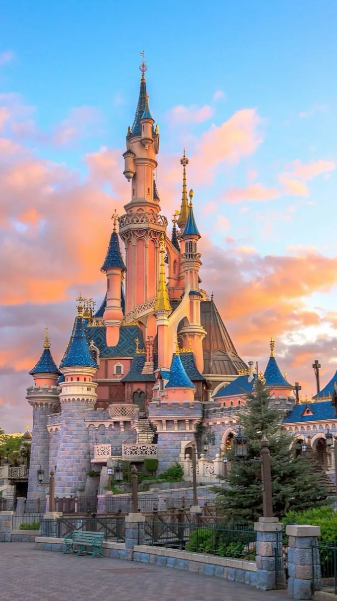 ai character: Schule Disneyland  background