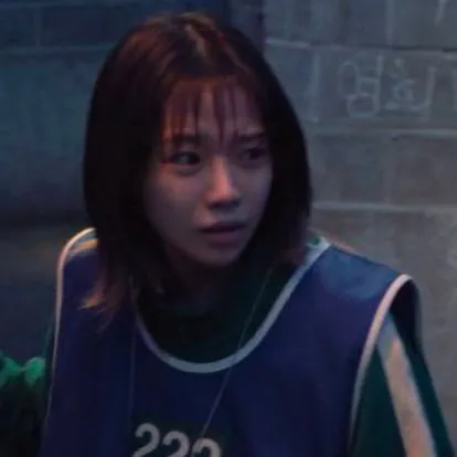 chat with ai character: ✧ Kim Jun-hee ✧
