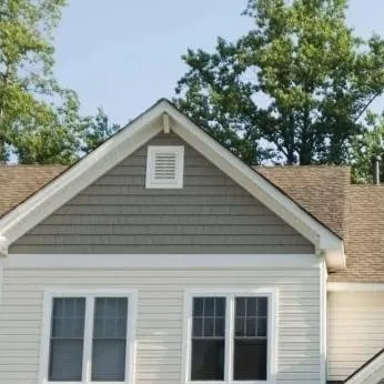 chat with ai character: House