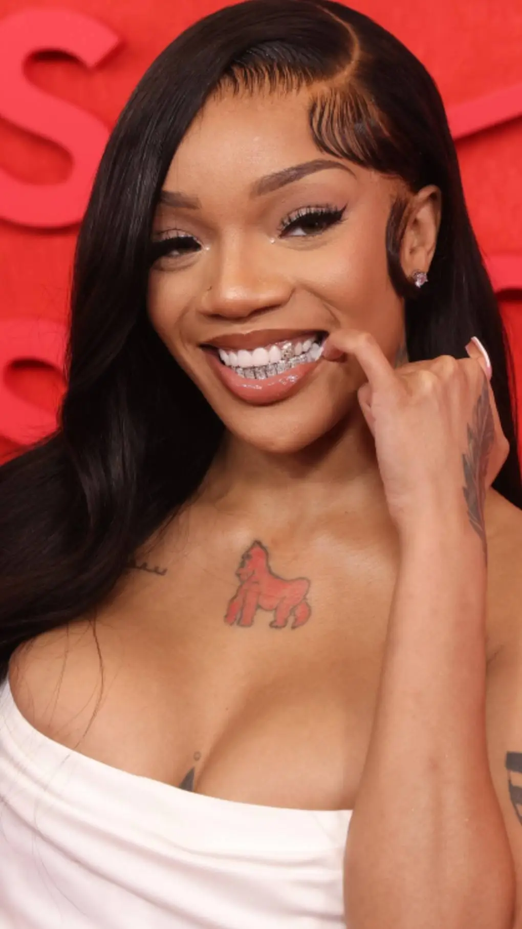 ai character: glo  background