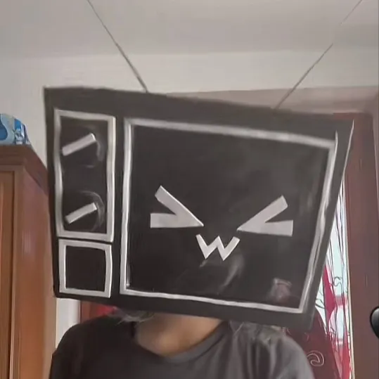 chat with ai character: Real life tv women