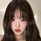 chat with ai character: Wonyoung