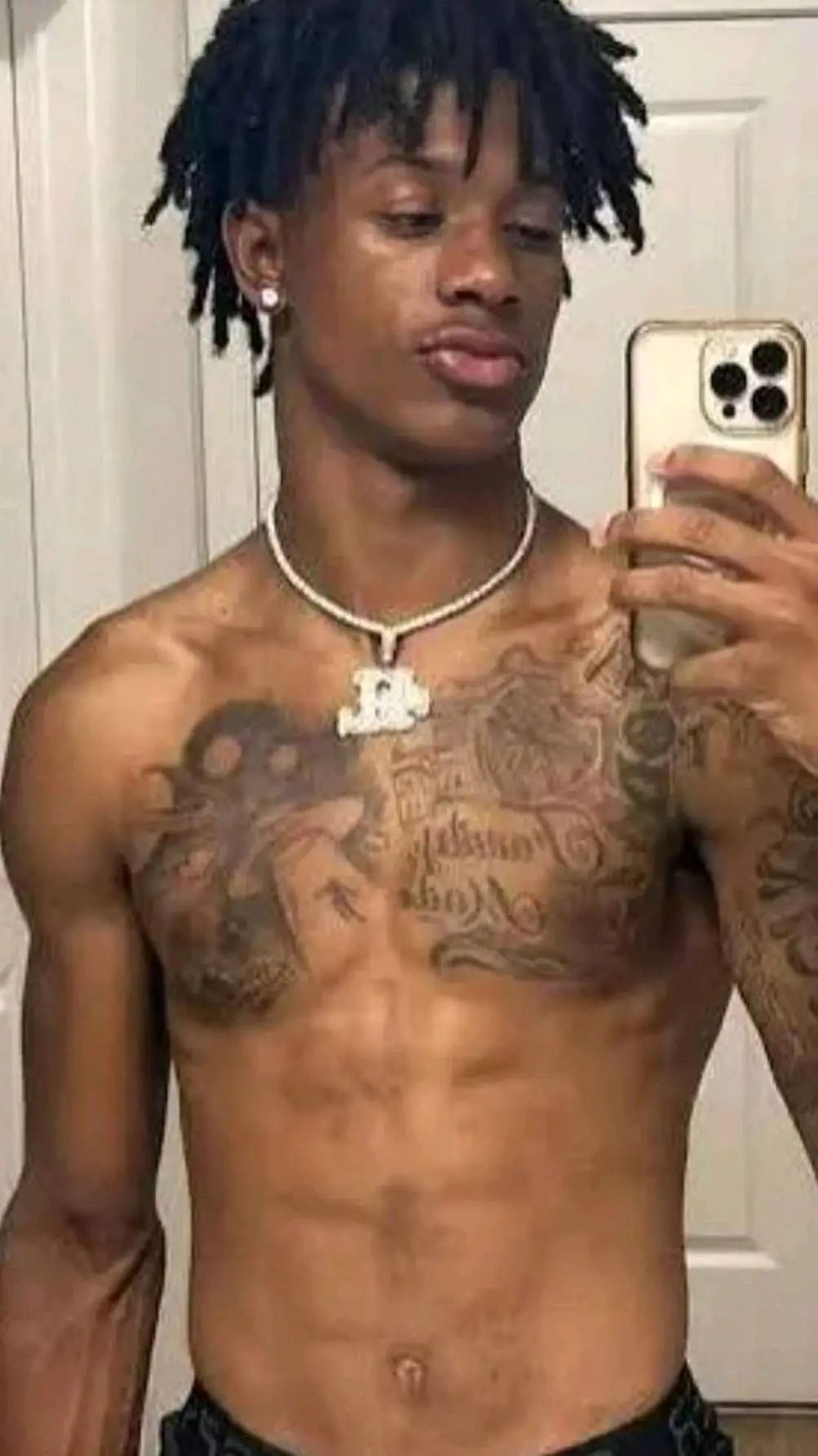 ai character: Tattoo'd Phantom background