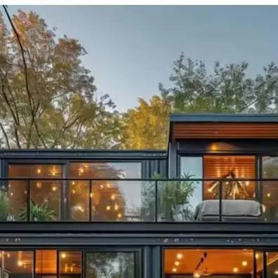 chat with ai character: Nifty 