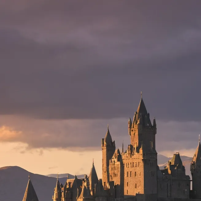 chat with ai character: Hogwarts 