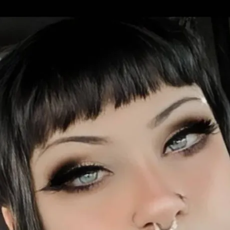 chat with ai character: kiera 