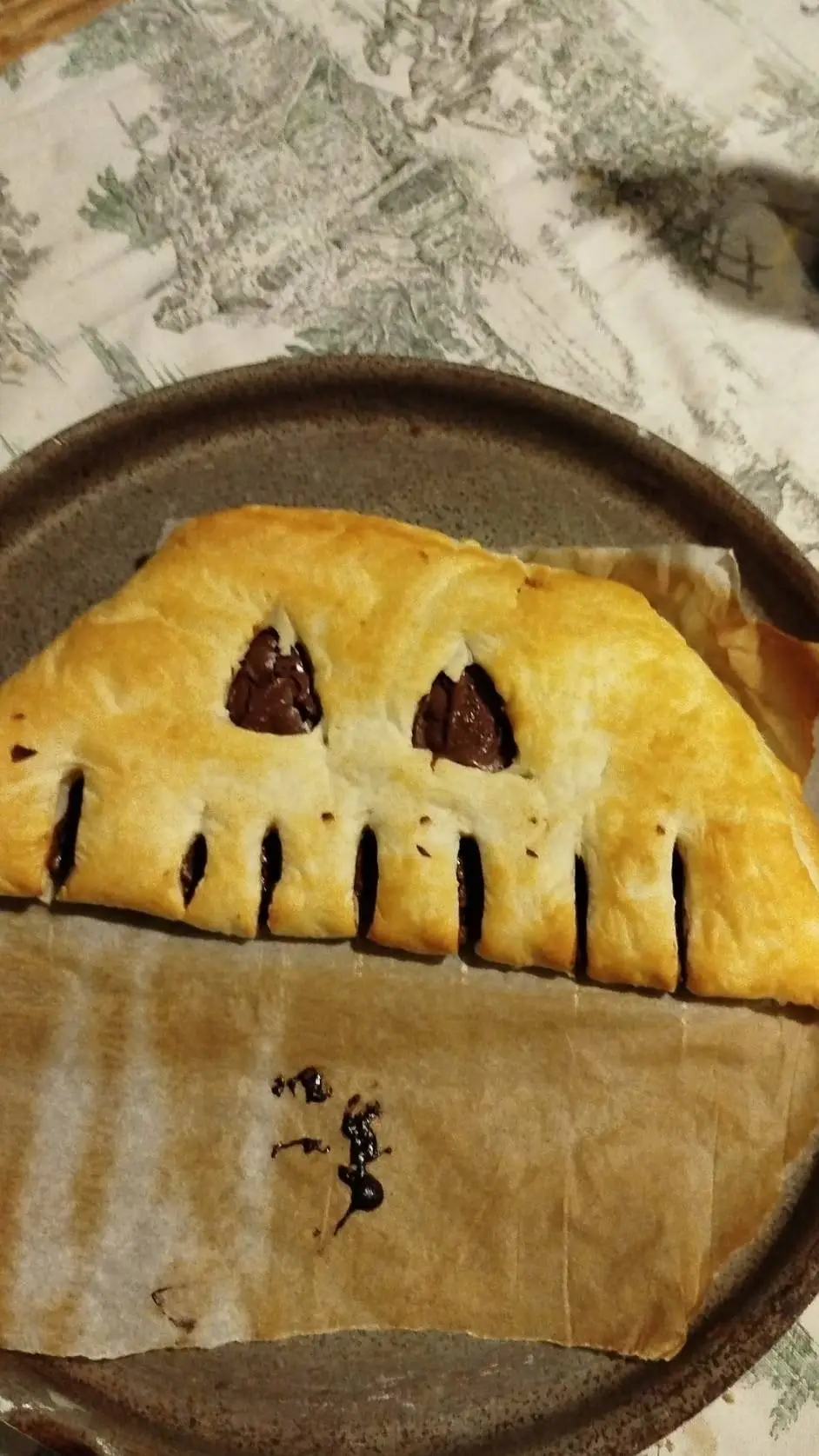 ai character: dolce al fantasma background