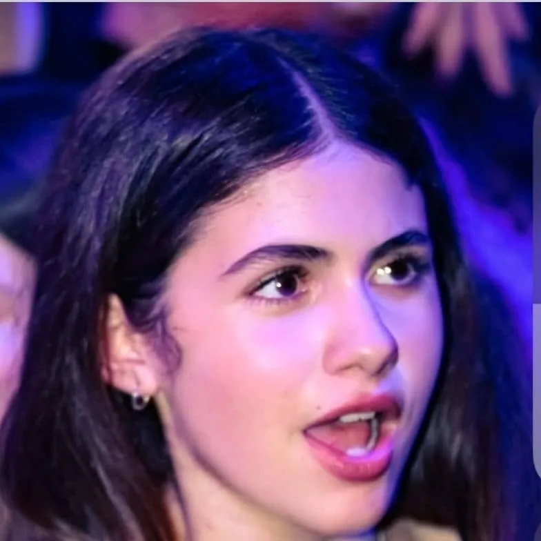 chat with ai character: Matilde tiroli 