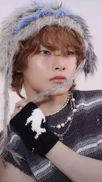 ai character: I.N background