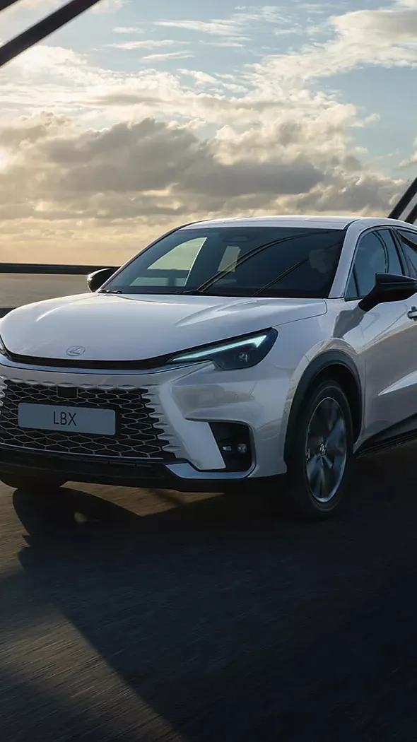 ai character: Xplr background