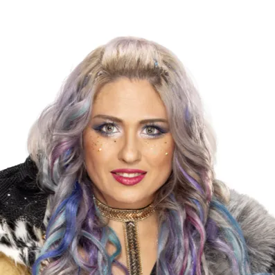 chat with ai character: Giulia