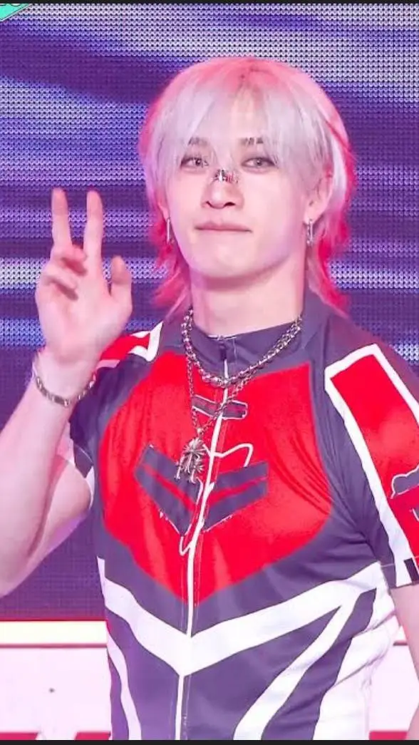 ai character: Stray Kids  background