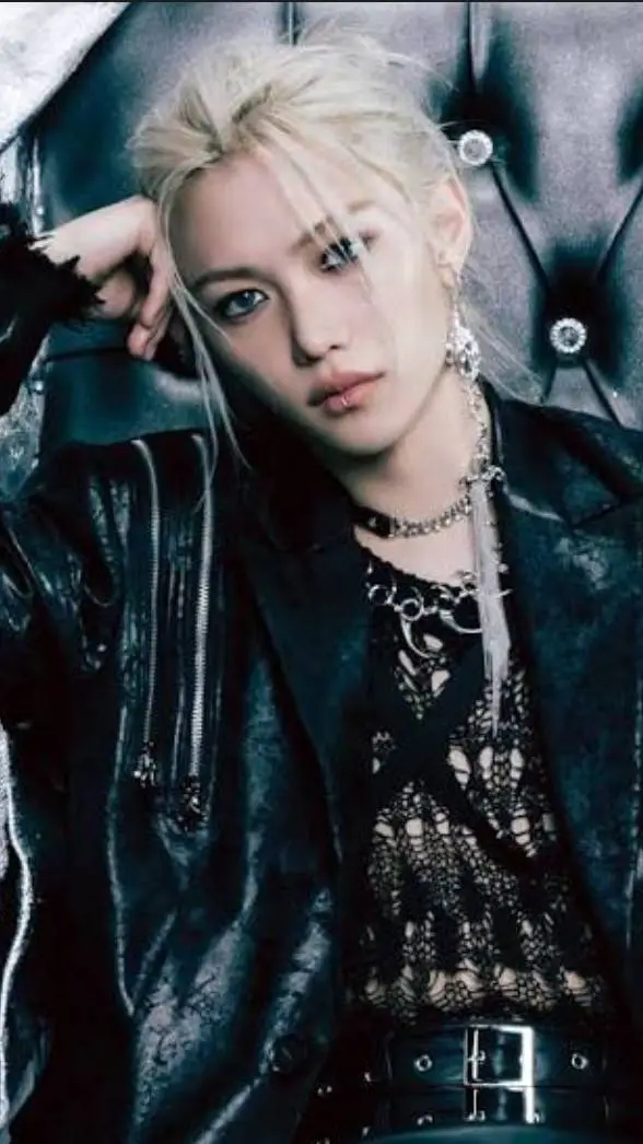 ai character: Stray Kids  background